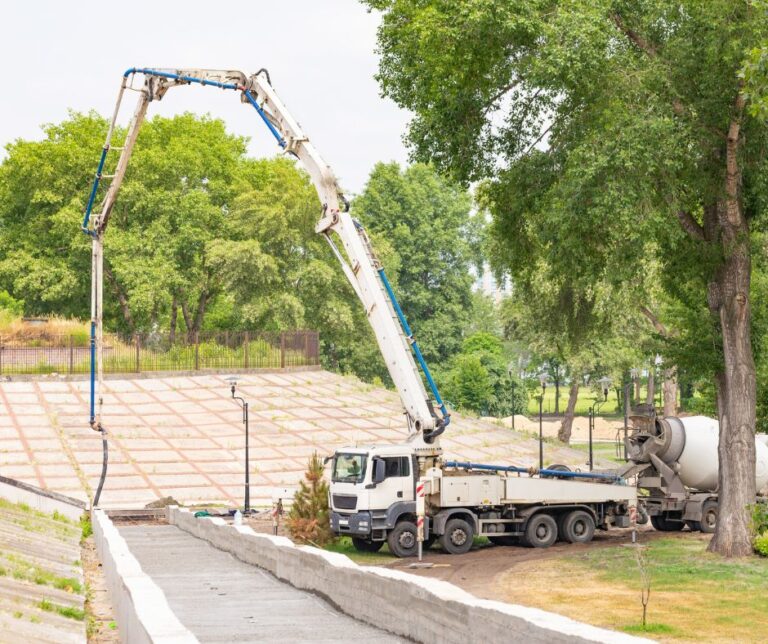 Line Pump vs Boom Pump: Which One is Right for Your Construction Project